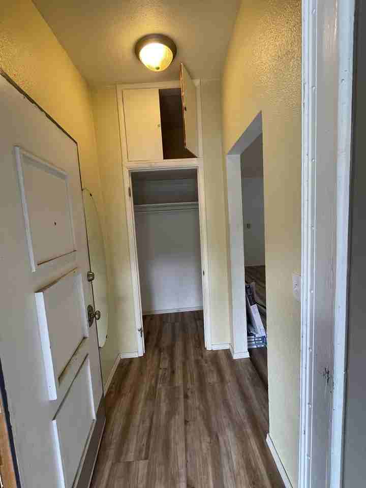 819 Nob Hill Ave N #106 - Photo 2 of 6