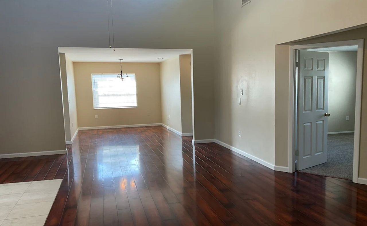 348 Santiago Ct #NA - Photo 3 of 7