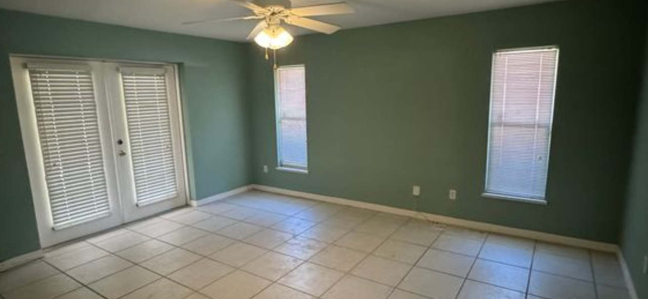 3965 8th Pl #NA - Photo 3 of 20