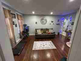 featured image of 17R Laurel St #4