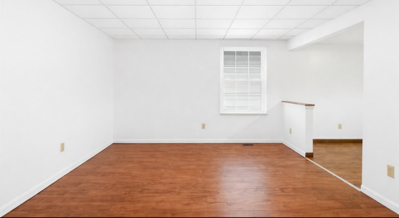 705 Russellwood Ave #2ndFL - Photo 7 of 20