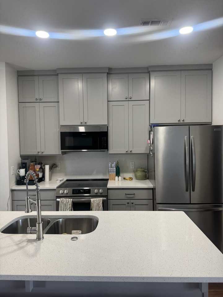 933 N Oakland Ave #NA - Photo 6 of 8