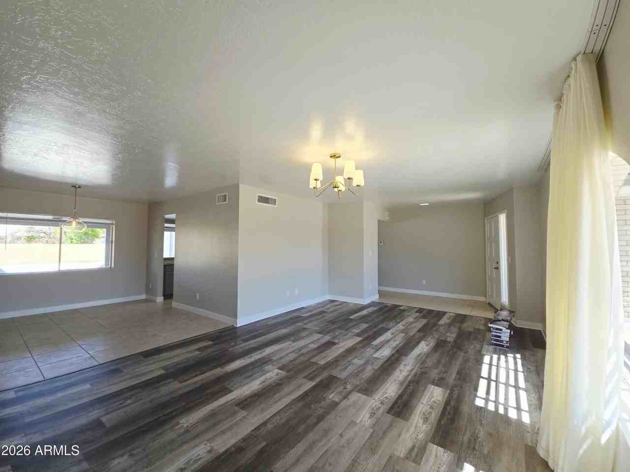 5132 W Las Palmaritas Dr - Photo 5 of 31