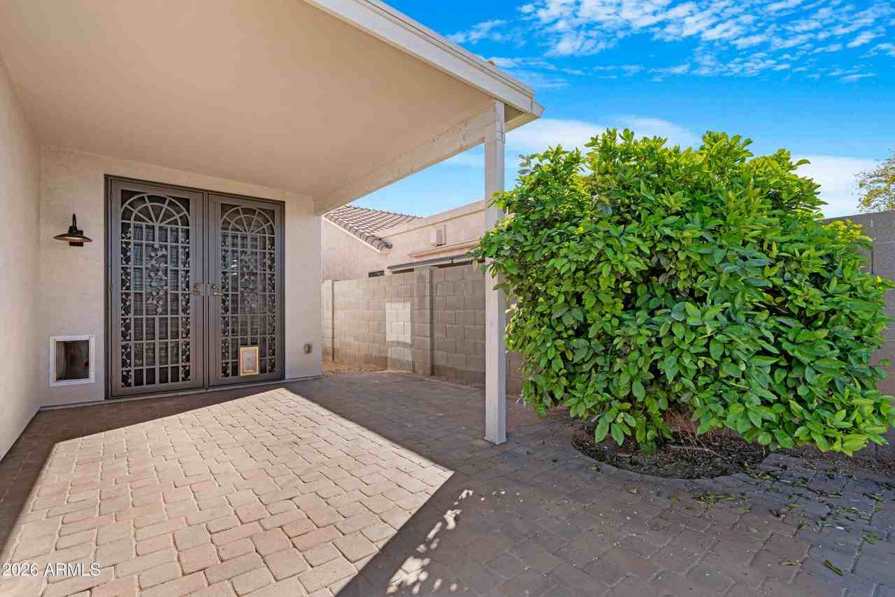 36590 W Barcelona Ln - Photo 6 of 19