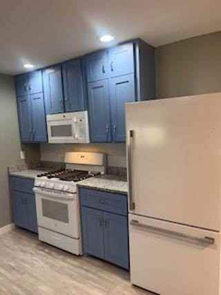 1358 Oak Park Dr - Photo 5 of 17