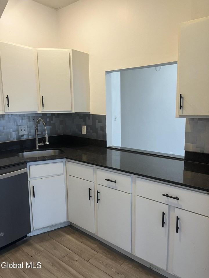 9 St Josephs Ter Unit 2a - Photo 7 of 25