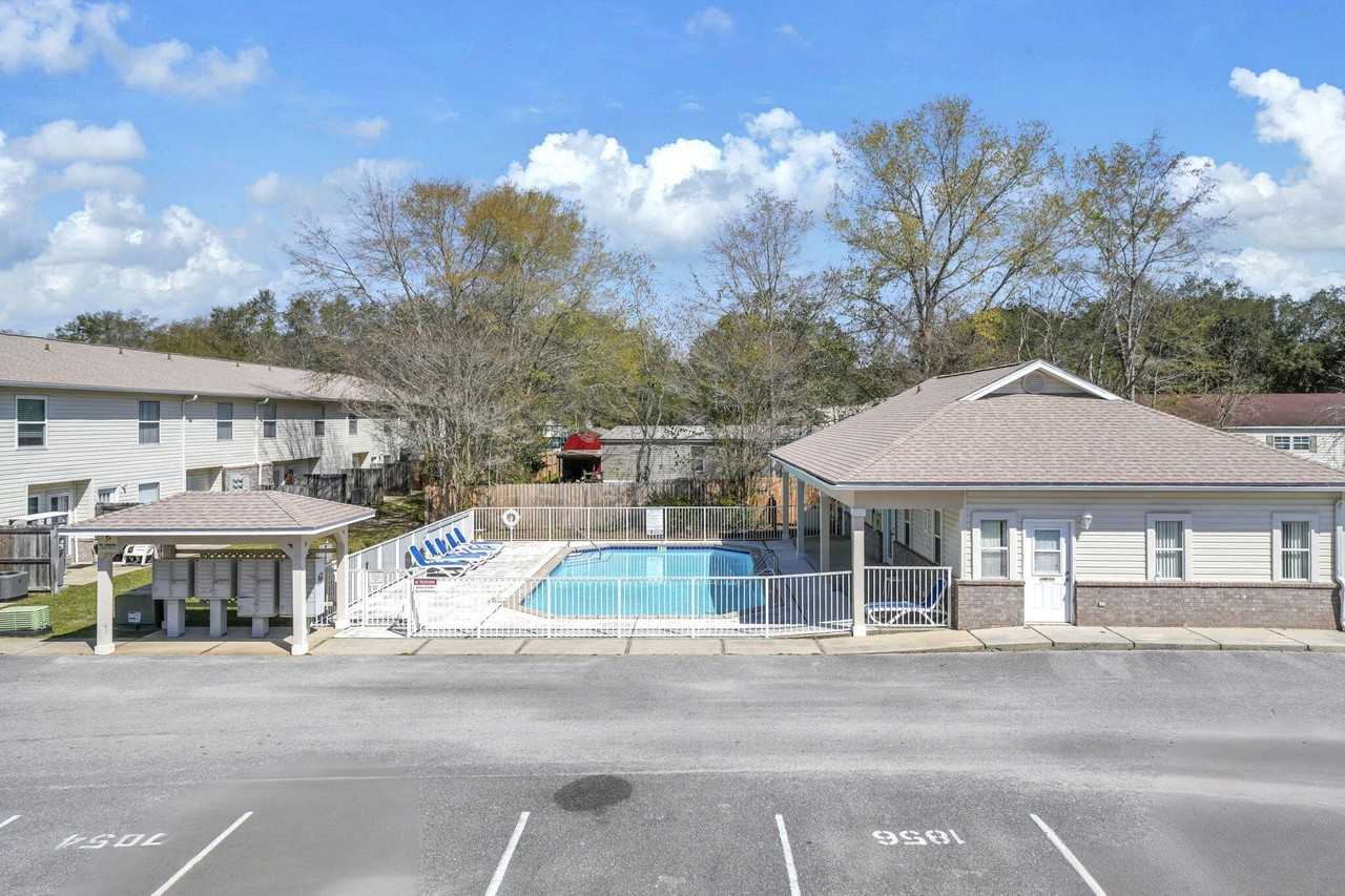 1856 Shay Lin Ct Unit B8 - Photo 5 of 29