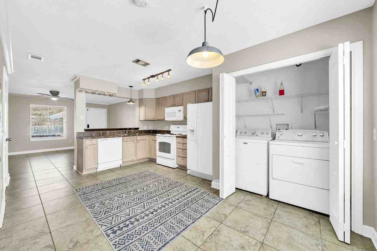 1856 Shay Lin Ct Unit B8 - Photo 6 of 29