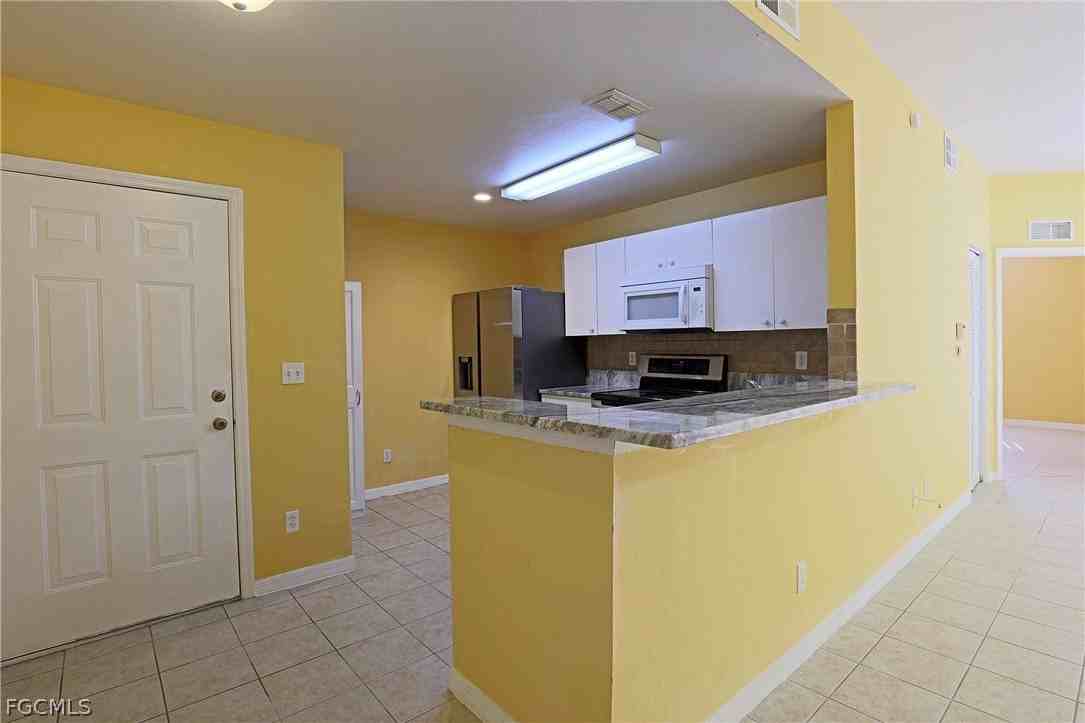 4259 Bellasol Cir Apt 2012 - Photo 4 of 21