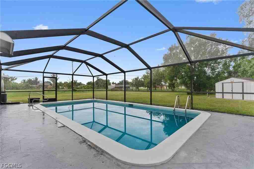 312 Grovewood Ave S - Photo 3 of 18