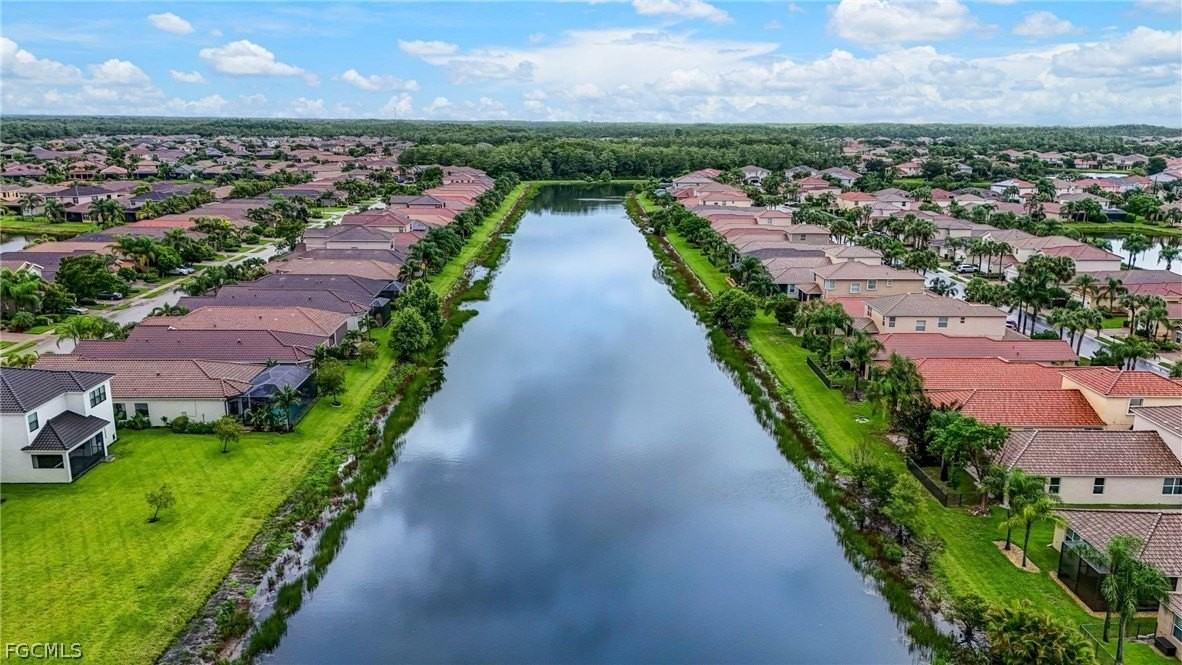 11604 Meadowrun Cir - Photo 3 of 48