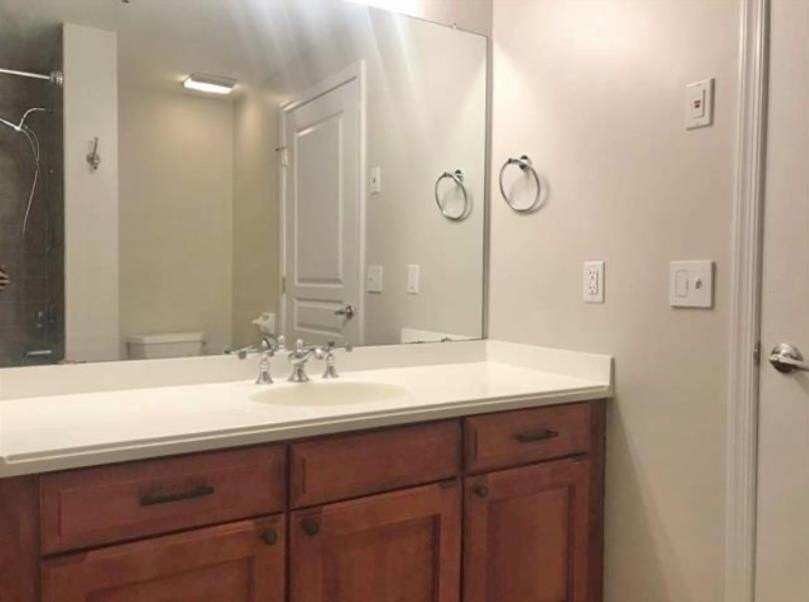 727 Monroe St #303 - Photo 6 of 13