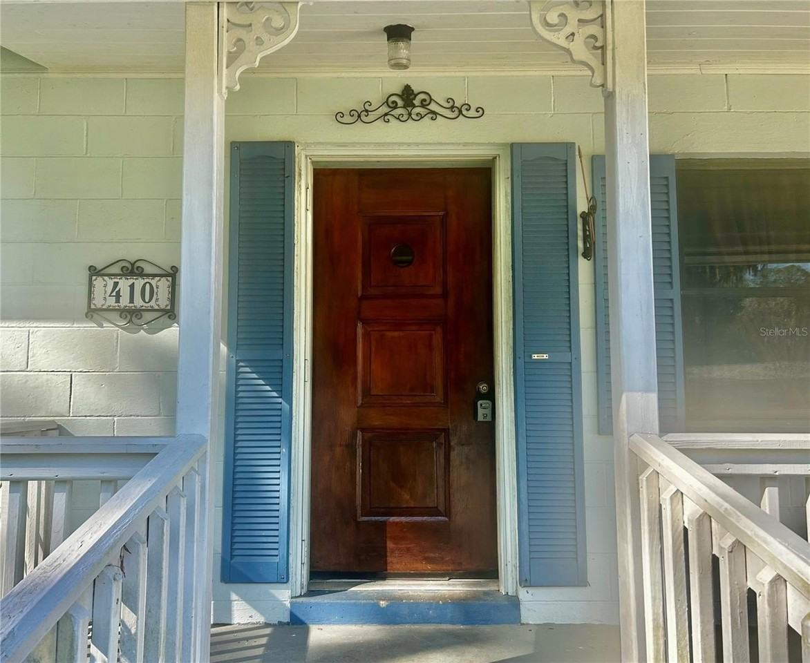 410 Ne 15th Ct - Photo 4 of 34