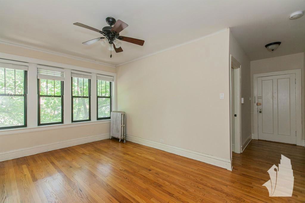 2177 W Giddings St - Photo 4 of 8