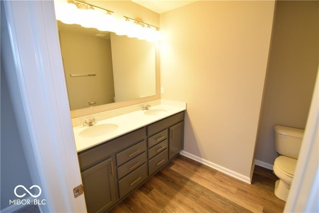 2933 Bolton Square Blvd - Photo 4 of 11