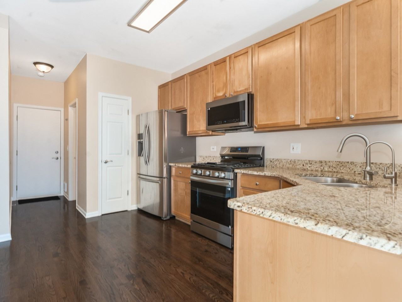 2295 Stoughton Dr - Photo 4 of 17