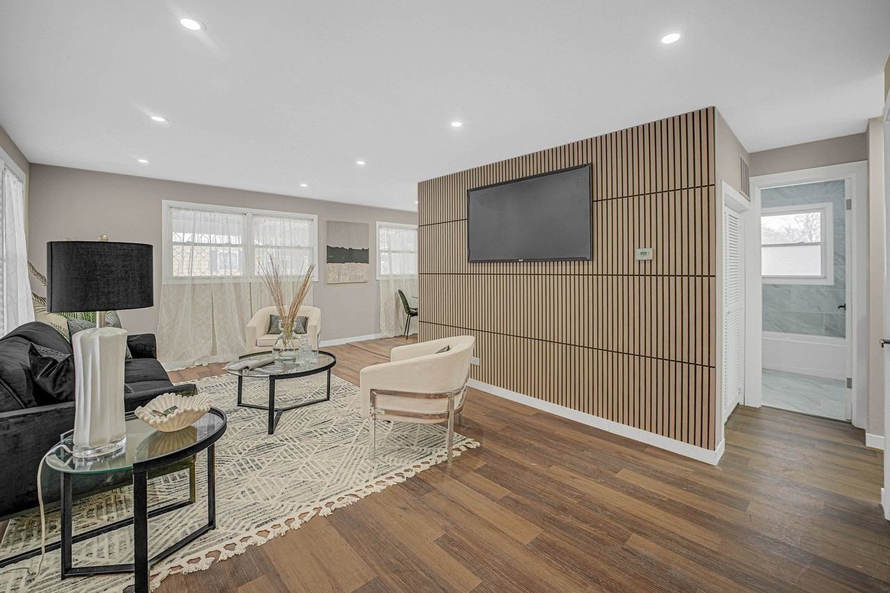 18331 John Ave - Photo 2 of 18