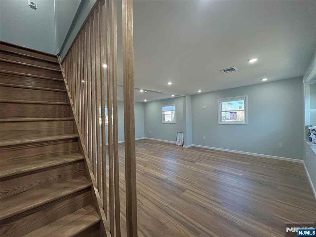 735 Spring Valley Rd - Photo 4 of 23