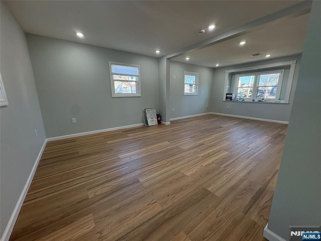 735 Spring Valley Rd - Photo 5 of 23