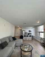 featured image of 519 Livingston St