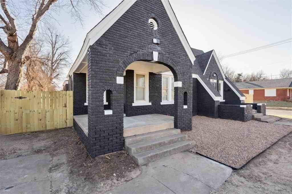1200 Ne 17th St #A - Photo 2 of 50
