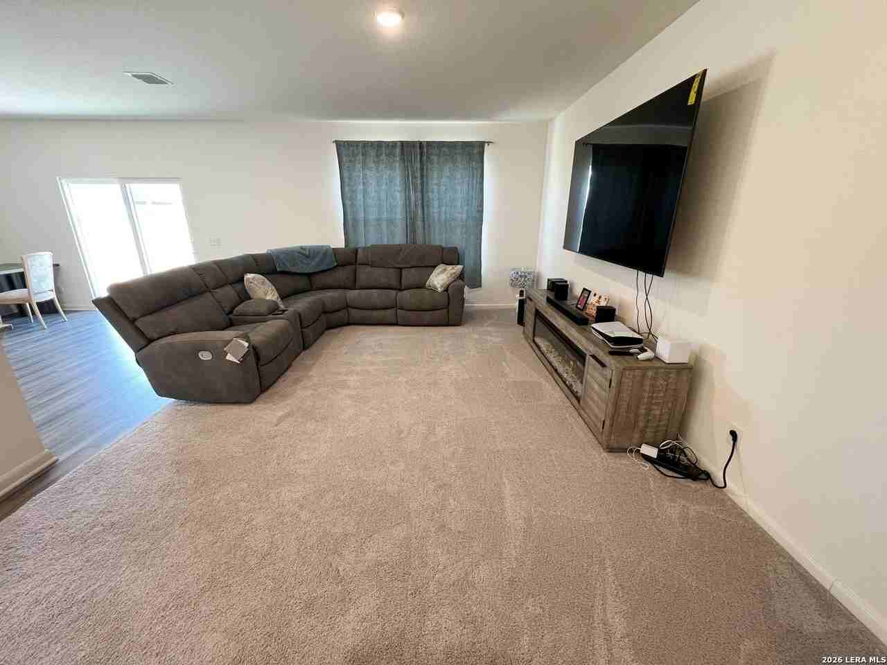 874 Barnacle Ct - Photo 4 of 40