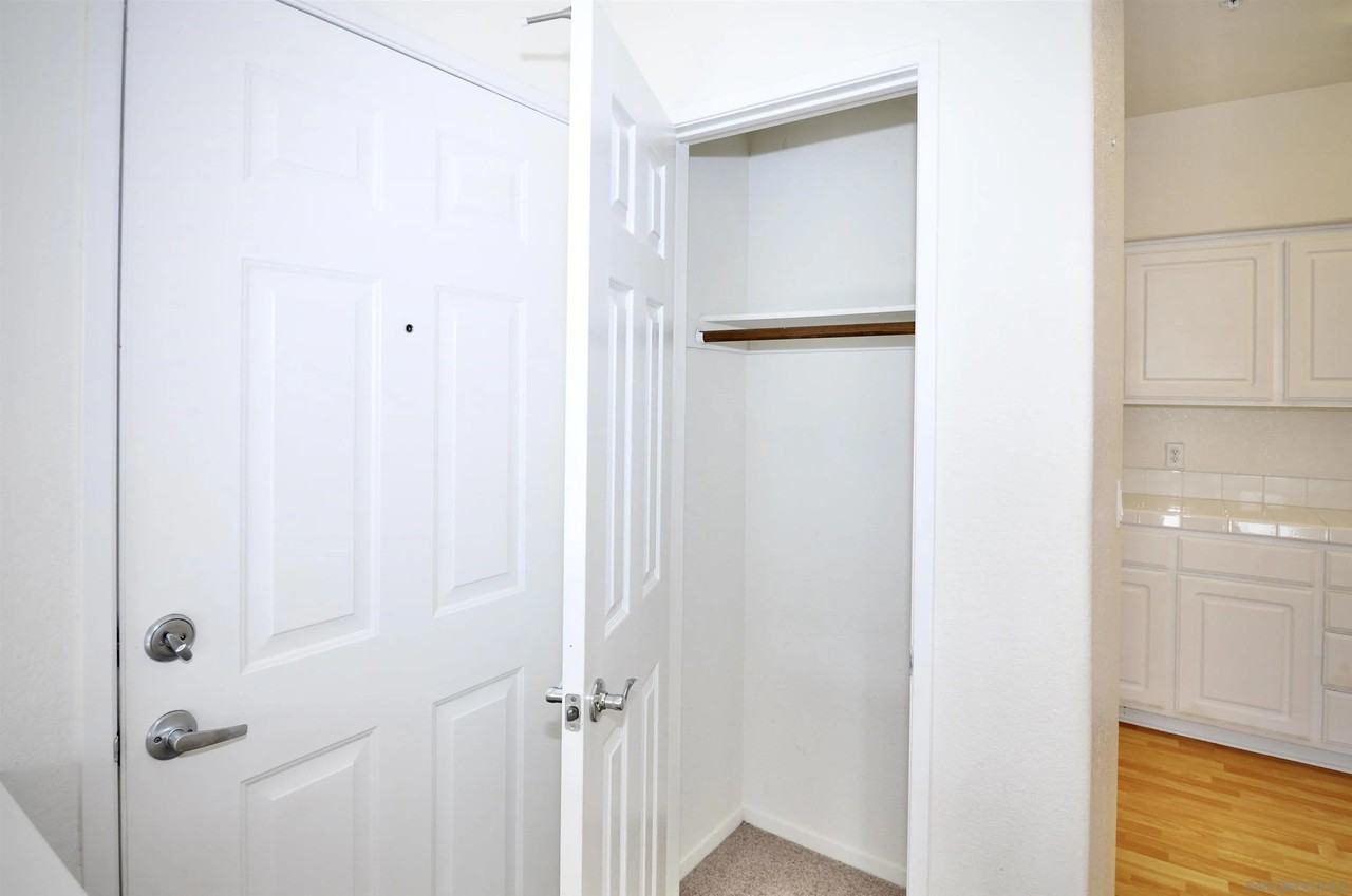 10840 Scripps Ranch Blvd Apt 206 - Photo 3 of 41