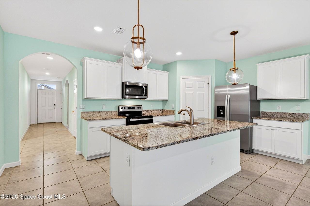 1686 Mineral Loop Dr Nw - Photo 5 of 43