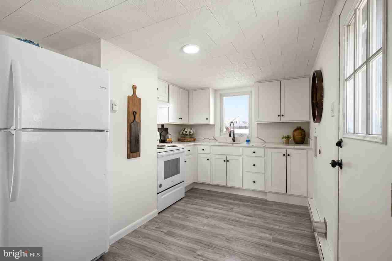 75 S Washington Dr - Photo 5 of 23