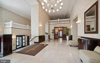 1324 Locust St Apt 205-00 - Photo 1 of 1