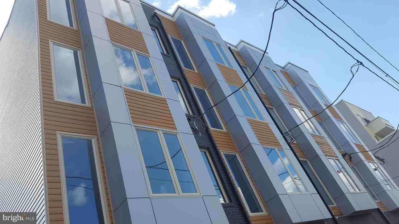 806 N Burns St Unit 1 - Photo 3 of 20