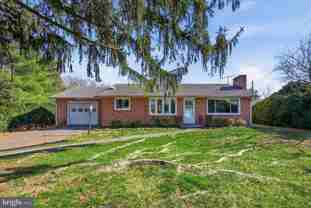 210 Stafford Dr - Photo 1 of 1