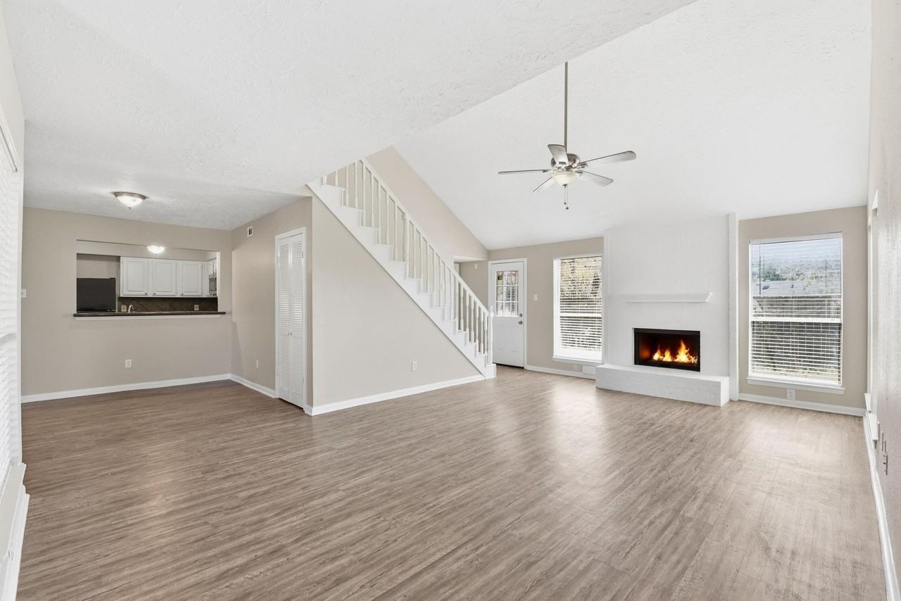 3643 Storm Creek Dr - Photo 6 of 24