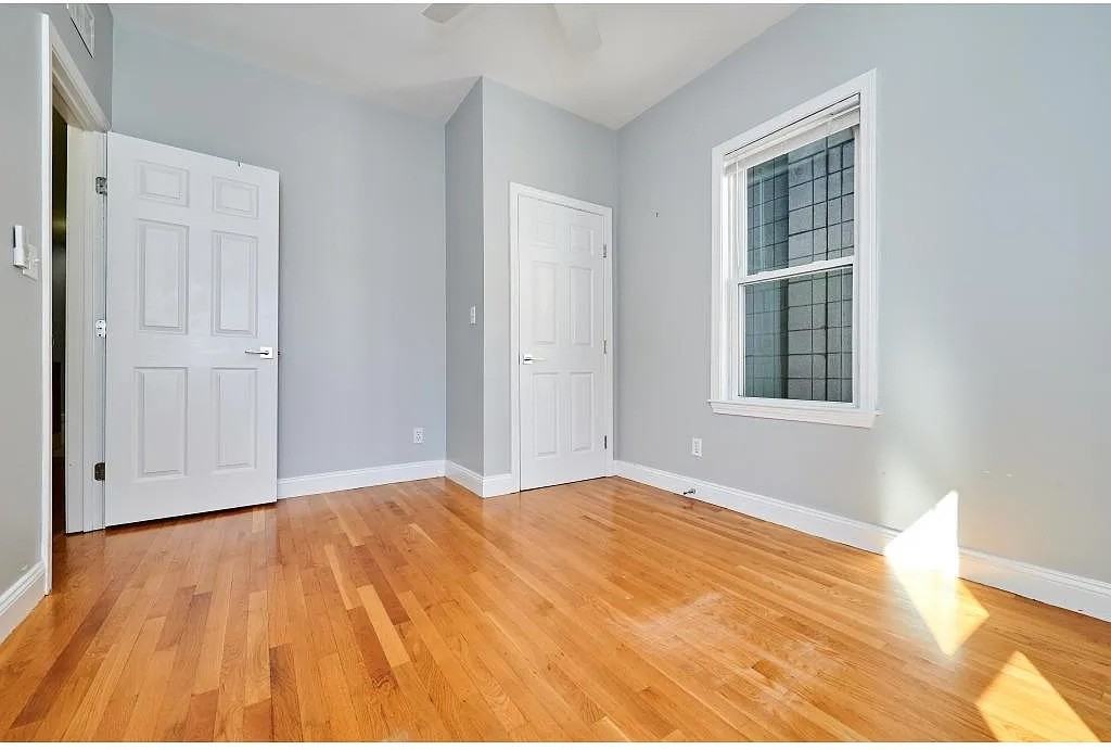 5 Transit Street5 Transit Street - 3 #3 - Photo 5 of 9