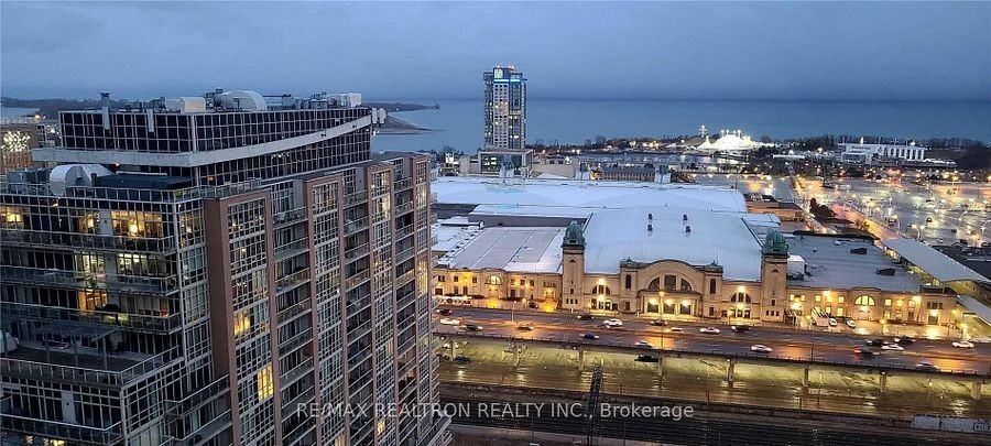 135 East Liberty Street #2211 - Photo 2 of 12