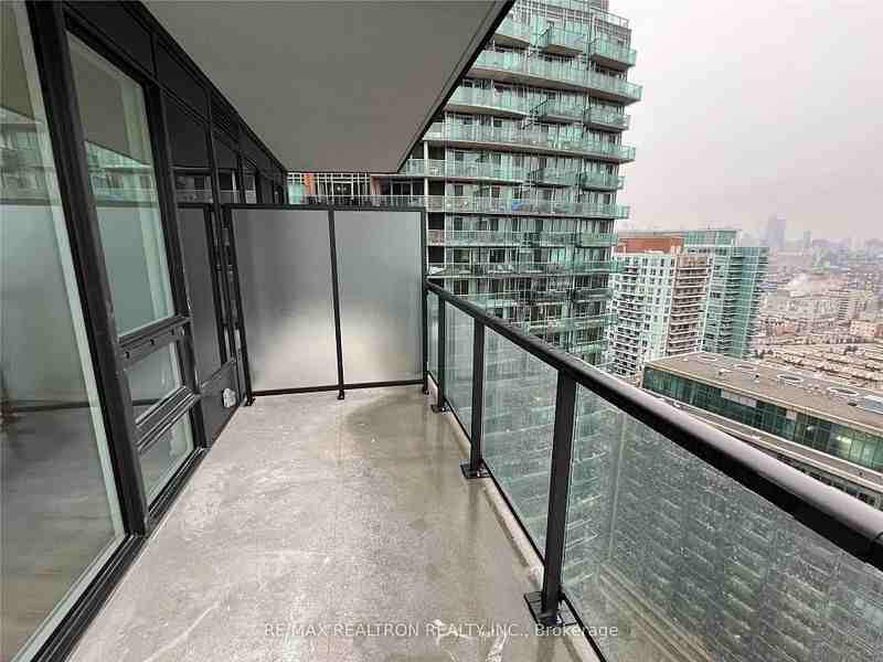 135 East Liberty Street #2211 - Photo 7 of 12