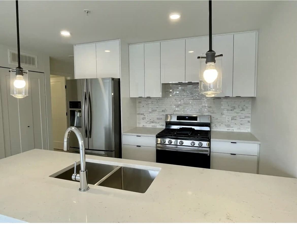 19945 Brydon Cres #119 - Photo 6 of 12