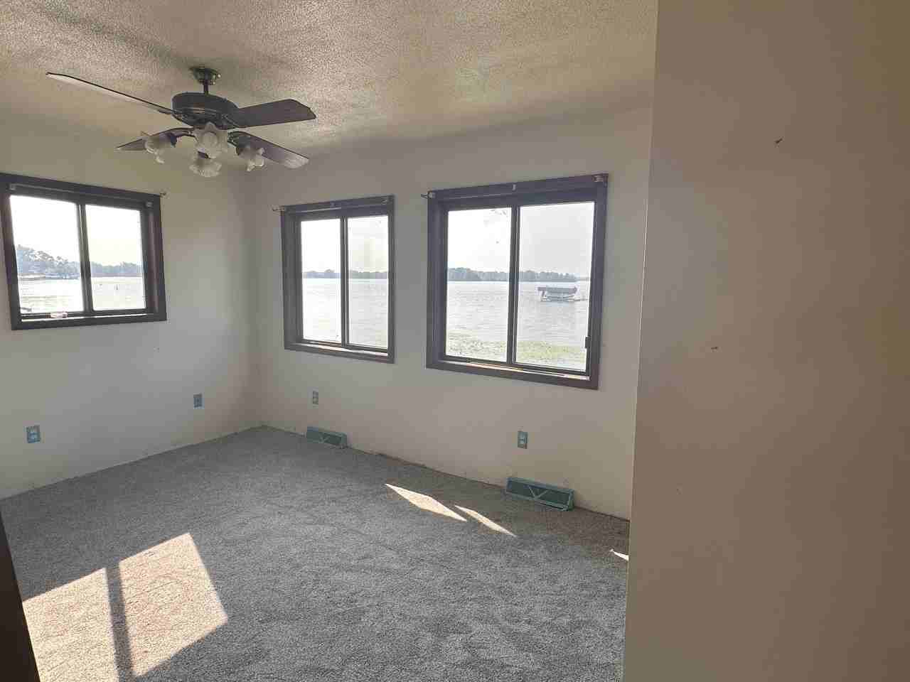 2203 East State Road 14 - 8 #8 - Photo 3 of 10