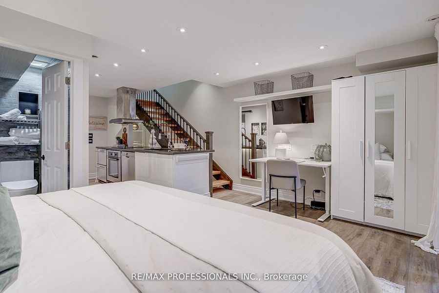 105 Harbourview Crescent - Photo 6 of 29