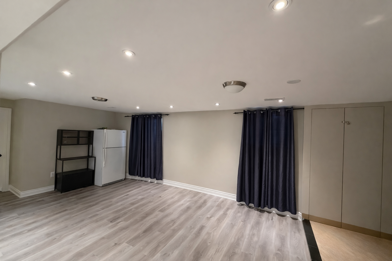 56 Royal Orchard Dr #1 - Photo 4 of 8