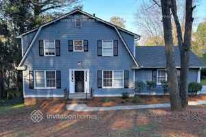 featured image of 2949 Rockbridge Rd