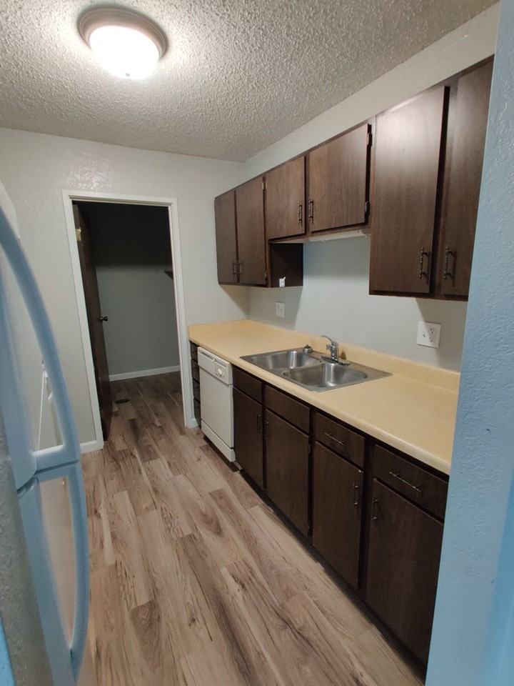 Brougham Estates II - Photo 4 of 24