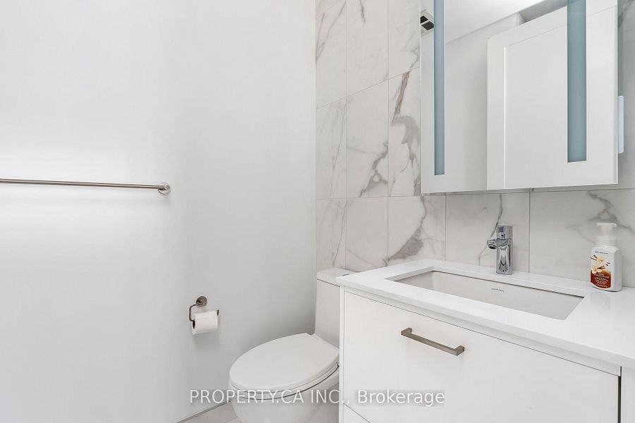 470 Front Street West #3605 - Photo 5 of 16