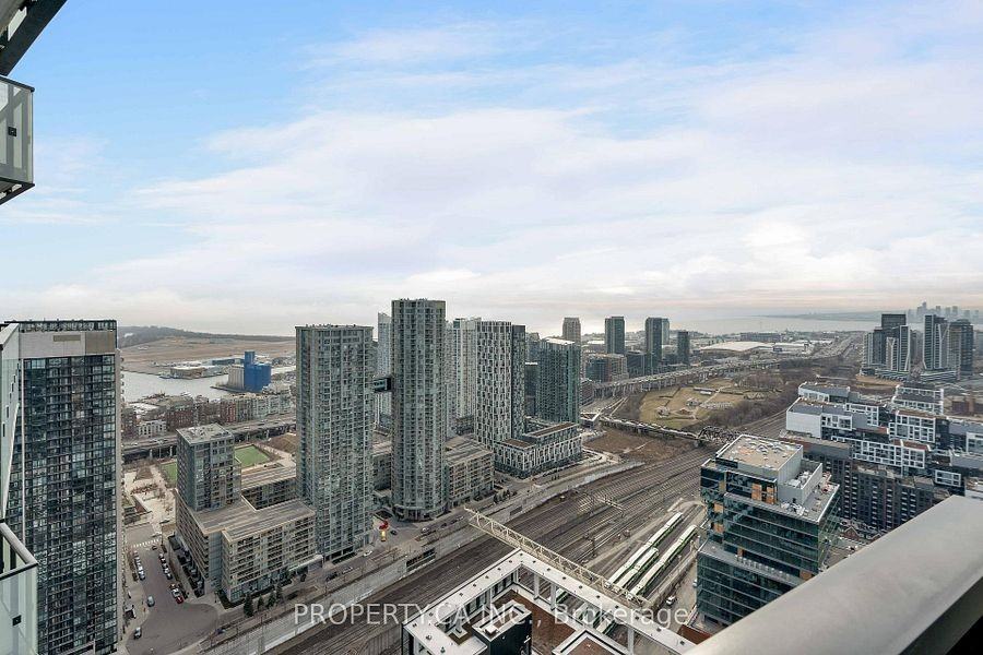 470 Front Street West #3605 - Photo 7 of 16