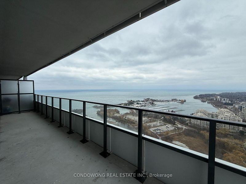 30 Shore Breeze Drive #4020 - Photo 6 of 10