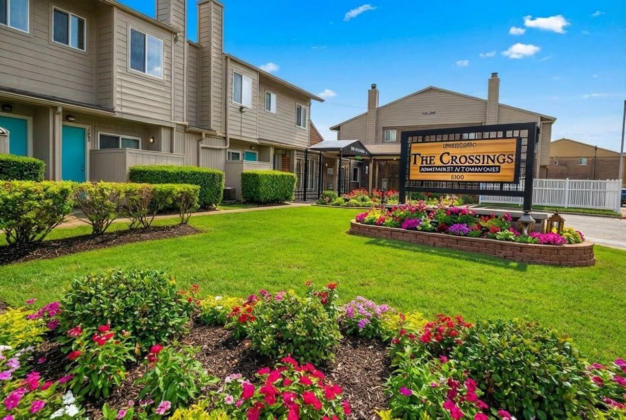 The Crossings _ Affordable Luxury Apartments & Townhomes at NW Houston - Photo 2 of 50