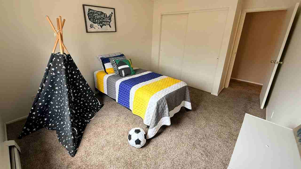 The Pointe on Fleur Apartments - Photo 4 of 50