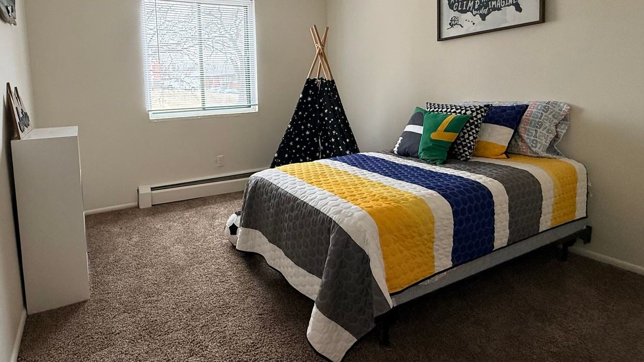 The Pointe on Fleur Apartments - Photo 5 of 50