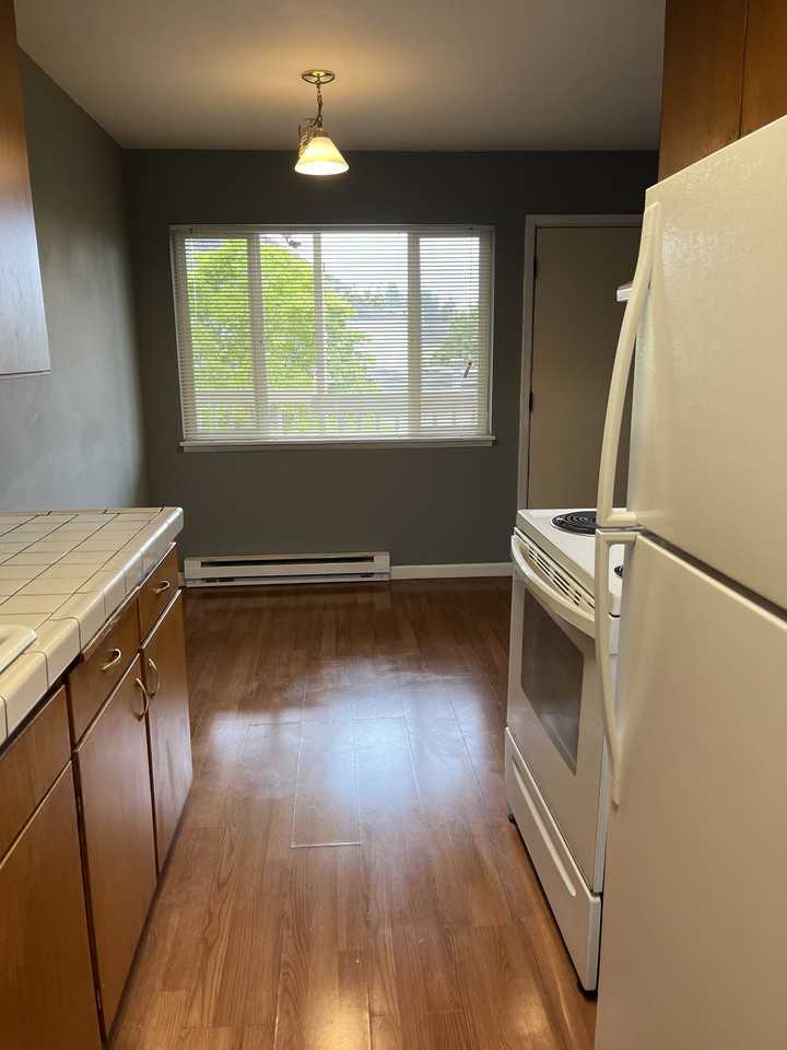 2907 N 8th St #6 - Photo 3 of 7