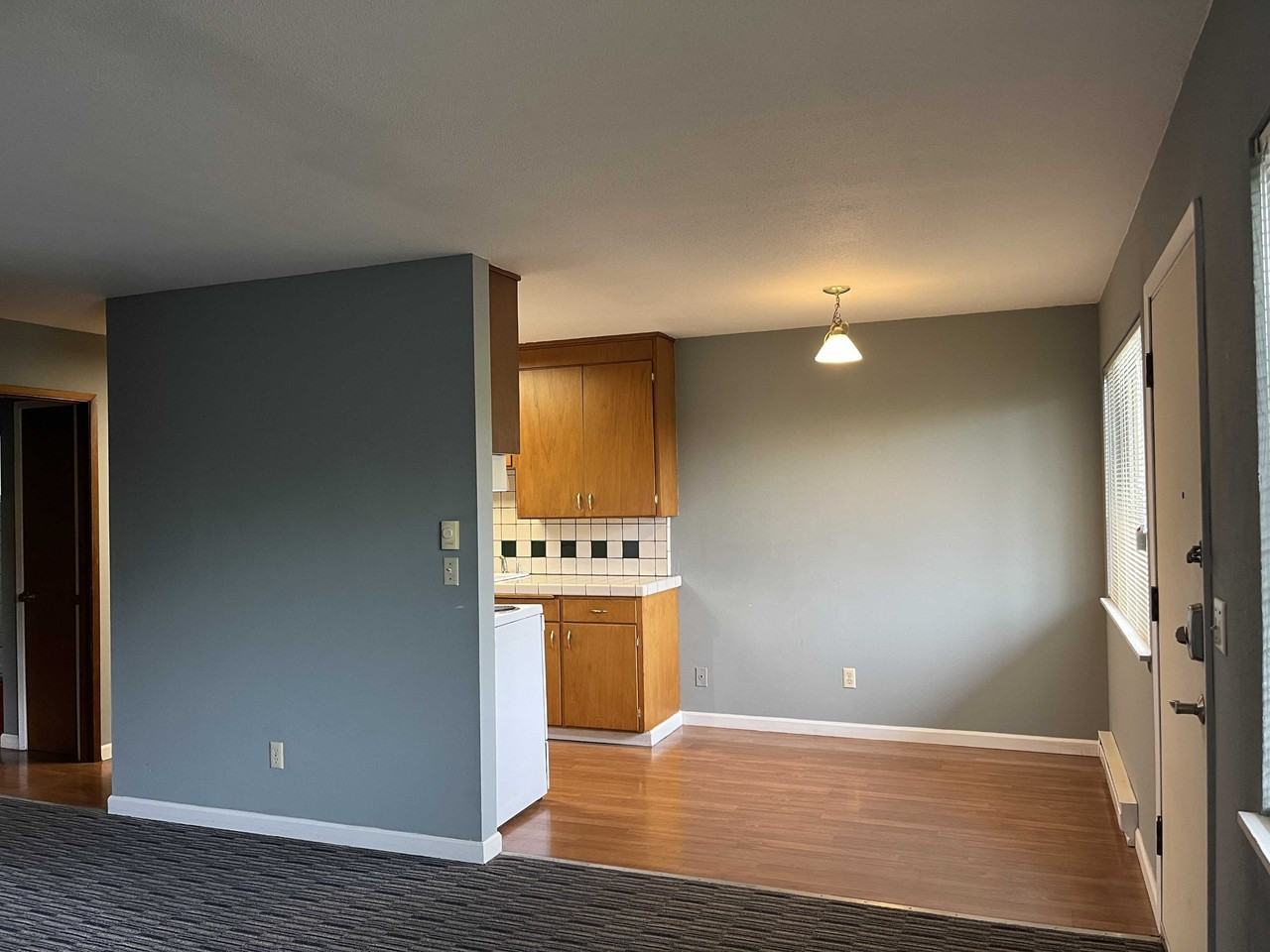 2907 N 8th St #6 - Photo 4 of 7